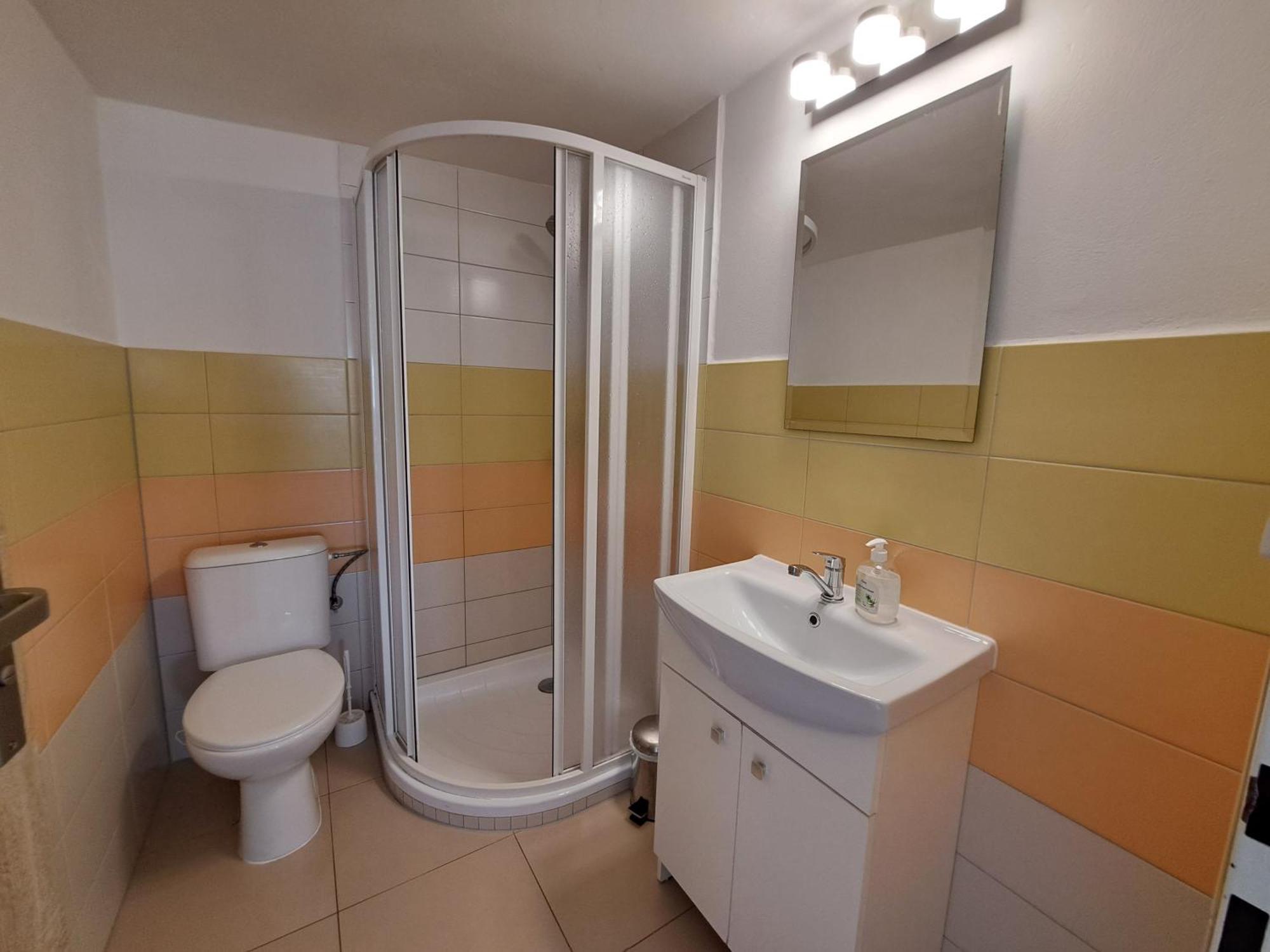 Apartman Plasy Eksteriør billede